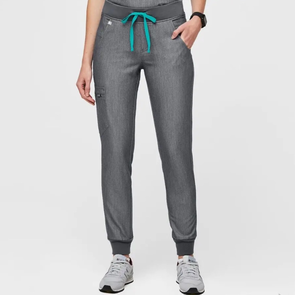 FIGS Zamora Jogger Scrub Pants XS